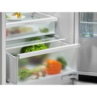 Réfrigérateur congélateur combiné encastrable  Electrolux LNT6ME18S | Lapeyre