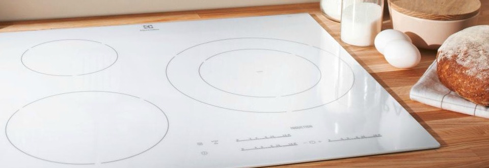 desktop_lestablesdecuisson_tableElectrolux_p1